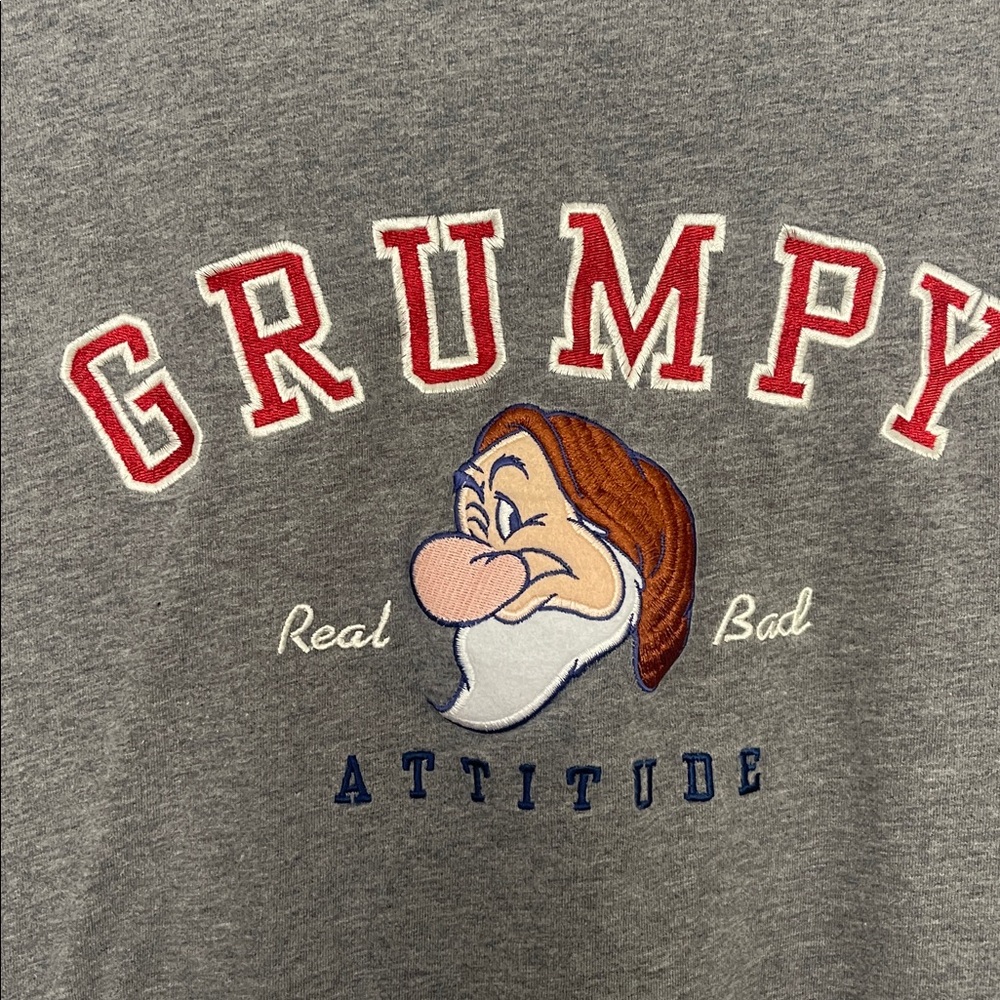 Disneyland Grumpy T Shirt disney parks exclusive Snow White.-Vintage - Picture 3 of 4